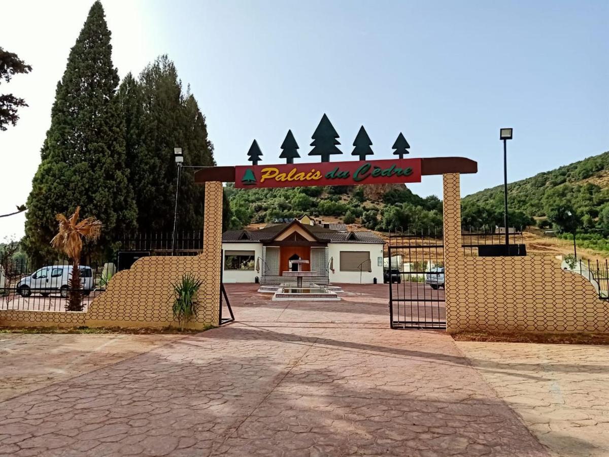 Palais Du Cedre Hotel Ait Bou Tarhat Exterior foto