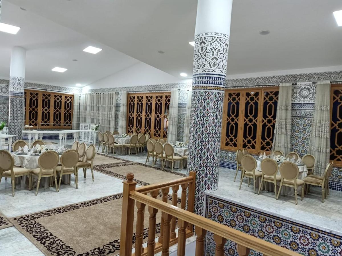 Palais Du Cedre Hotel Ait Bou Tarhat Exterior foto